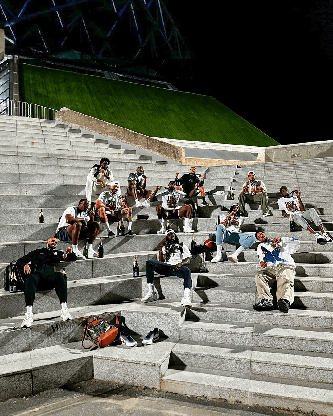 forev, 击败东道主