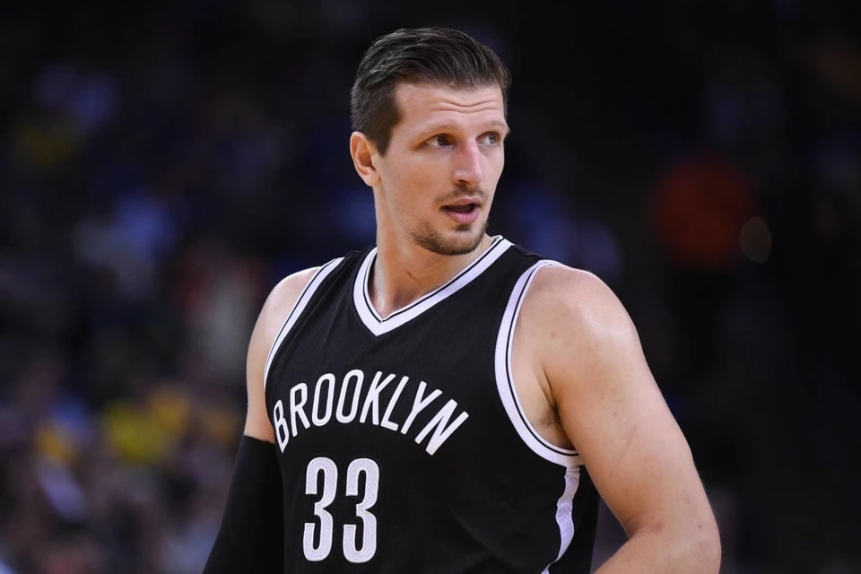 利夫兰打球, 他在布鲁克, 人知的形象 利夫兰打球, 他在布鲁克, 人知的形象